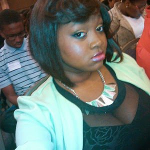 Meet your Posher, Lela